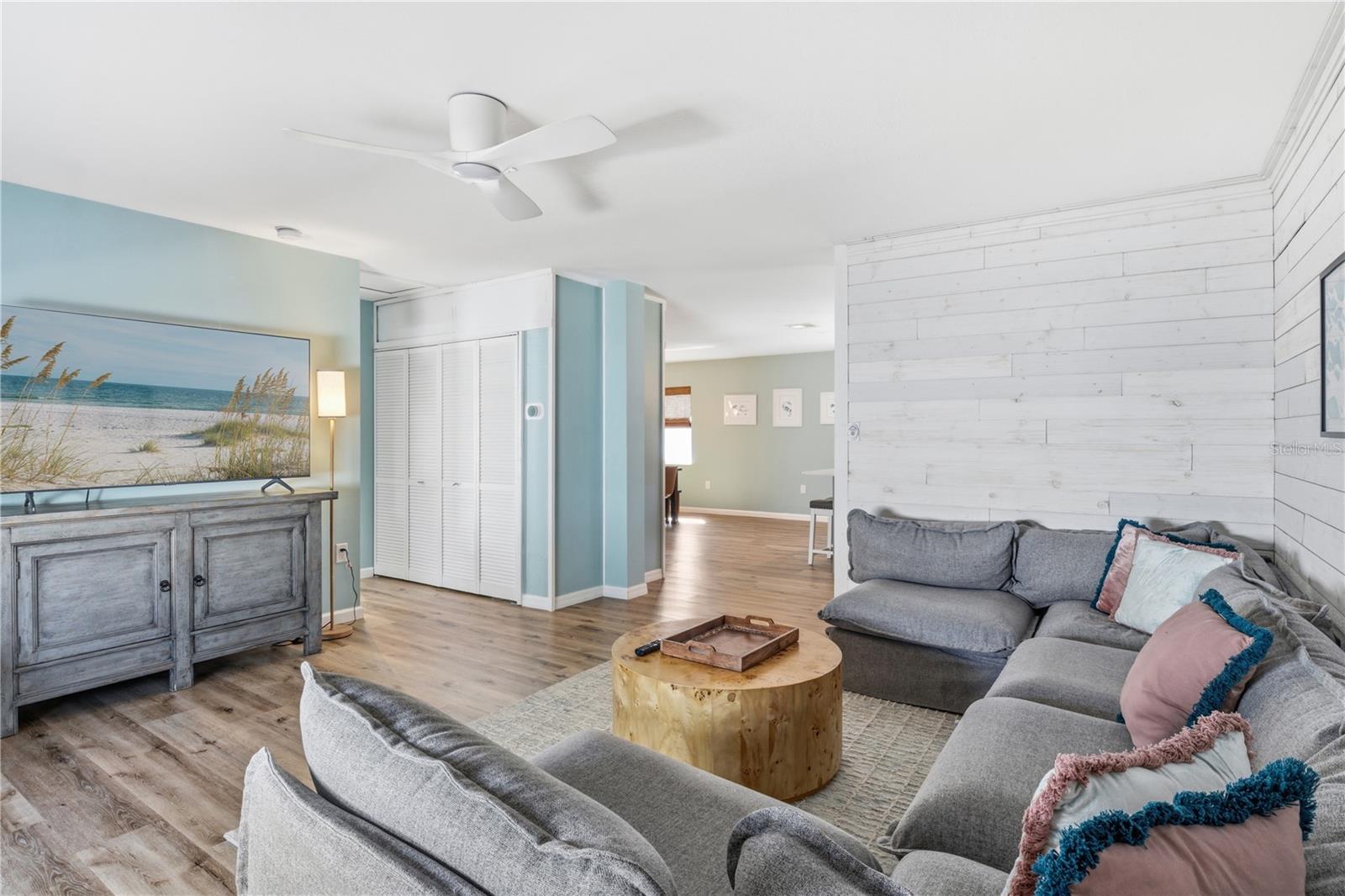 205 HAVERKOS CT, HOLMES BEACH, FL — photo 17