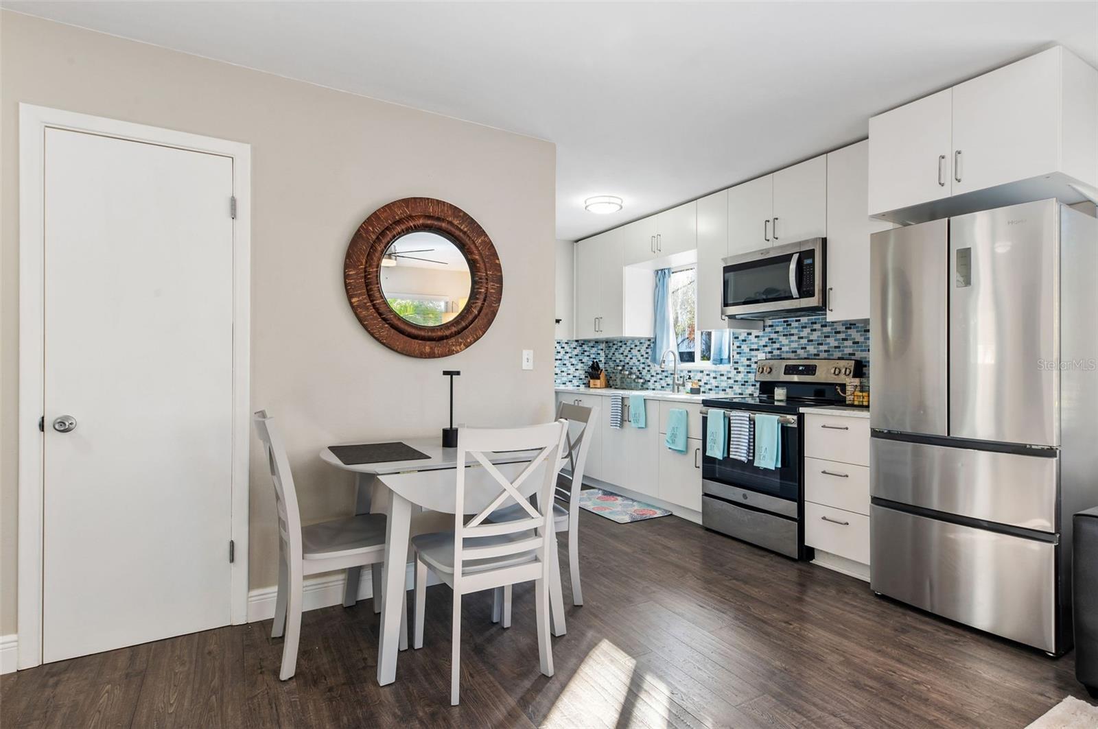 1704 WISCONSIN LN, SARASOTA, FL — photo 8