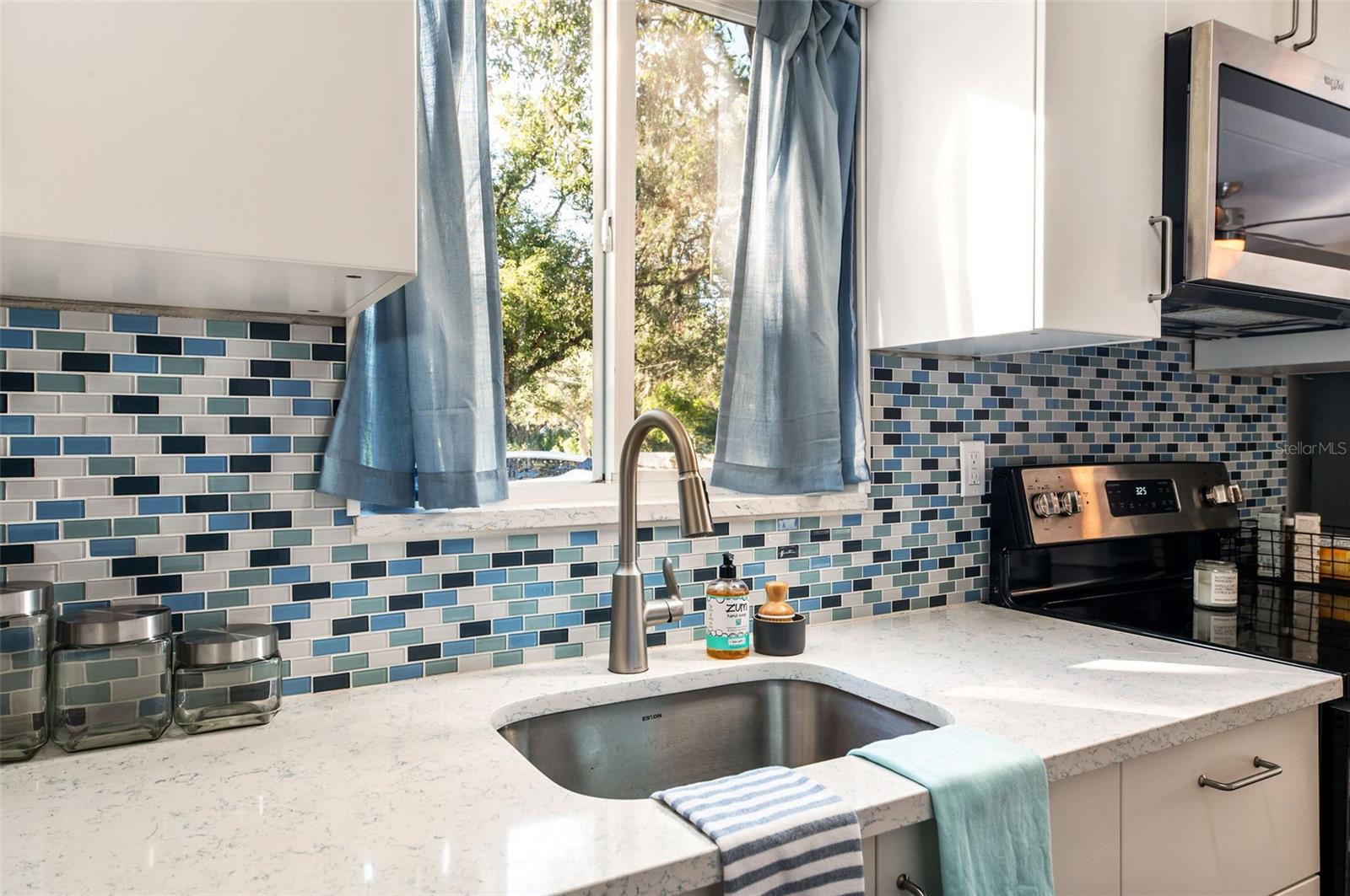 1704 WISCONSIN LN, SARASOTA, FL — photo 11