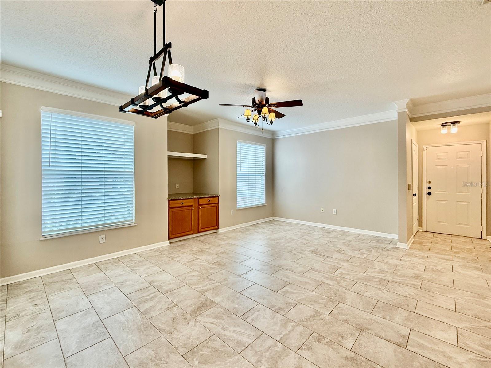 18013 VILLA CREEK DR, TAMPA, FL — photo 17