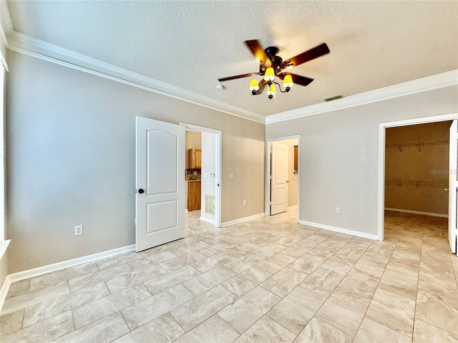 18013 VILLA CREEK DR, TAMPA, FL — photo 21