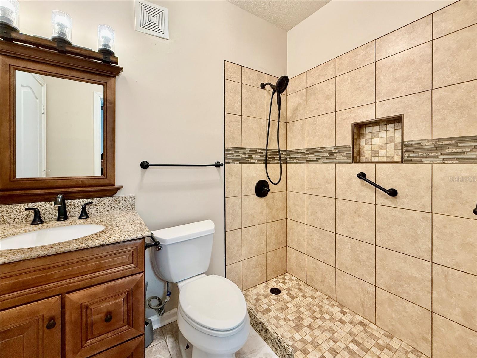 18013 VILLA CREEK DR, TAMPA, FL — photo 31