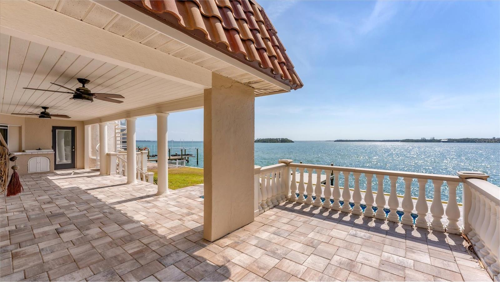 120 SANDS POINT DR, TIERRA VERDE, FL — photo 37
