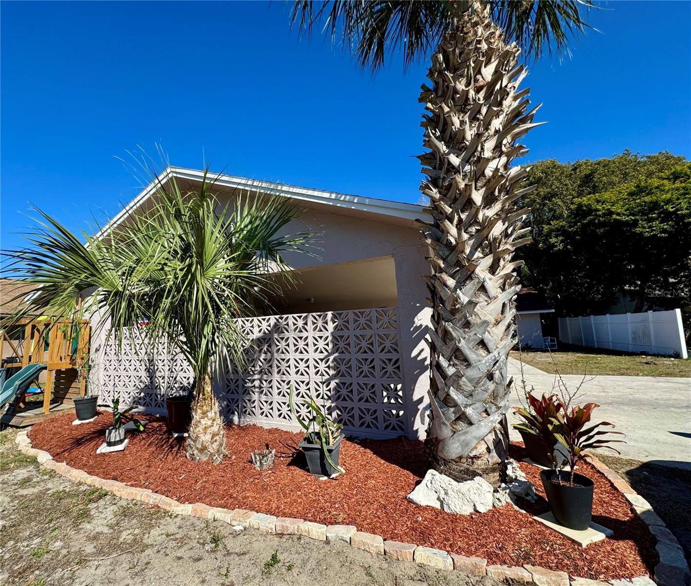 7116-7118 GREEN ST, NEW PORT RICHEY, FL — photo 2