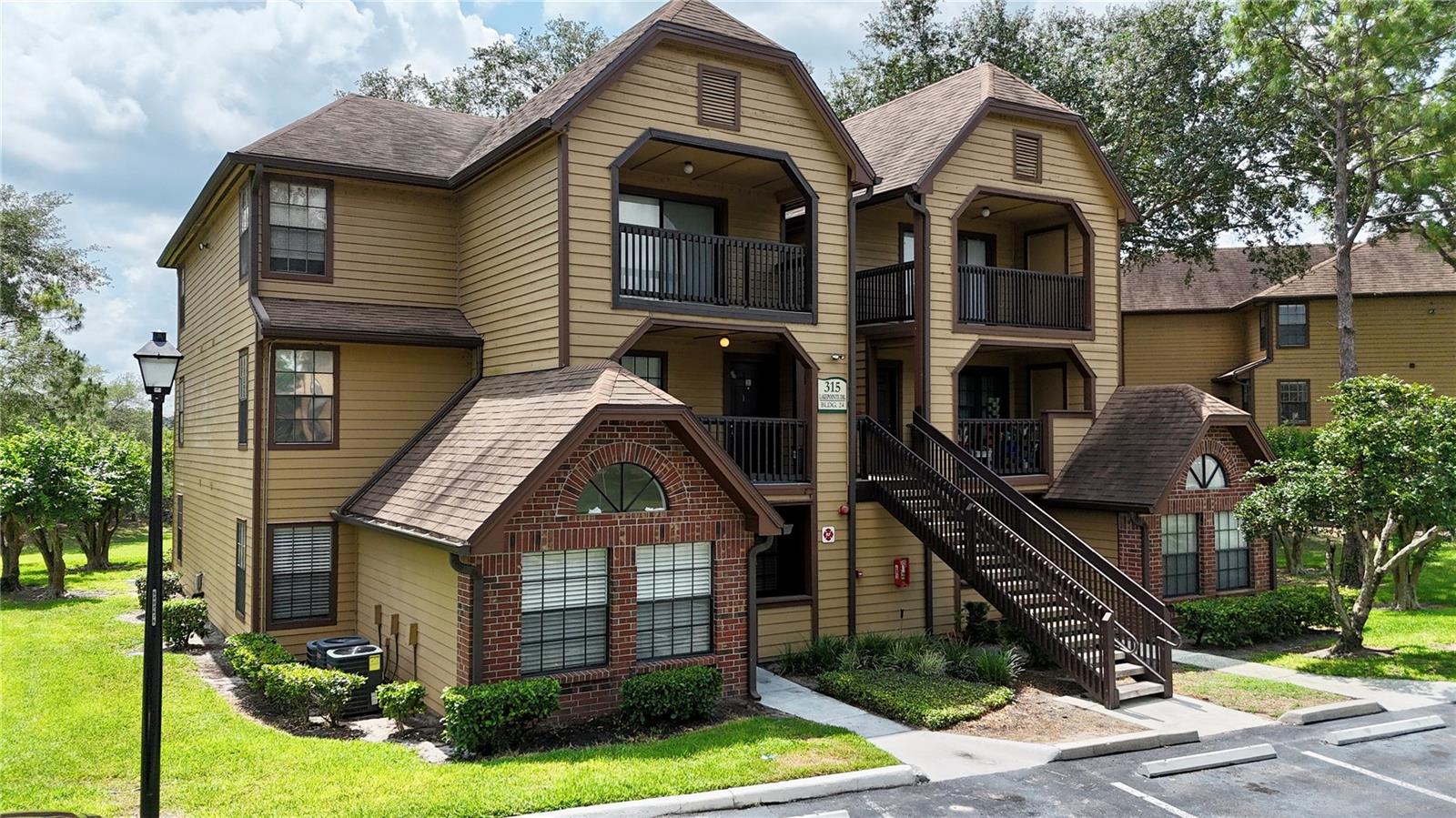 315 LAKEPOINTE DR #101, ALTAMONTE SPRINGS, FL — photo 5