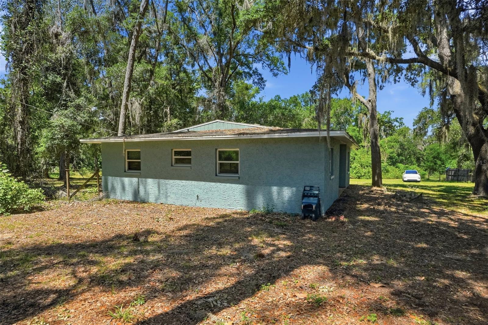 16145 SNOW MEMORIAL HWY, BROOKSVILLE, FL — photo 38