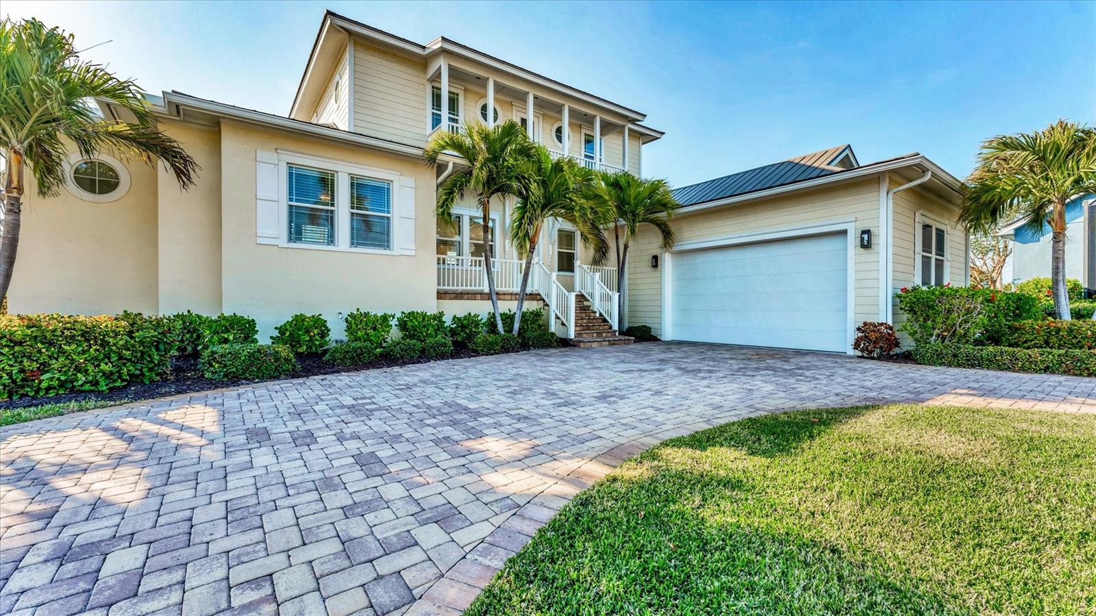 634 KEY ROYALE DR, HOLMES BEACH, FL — photo 2