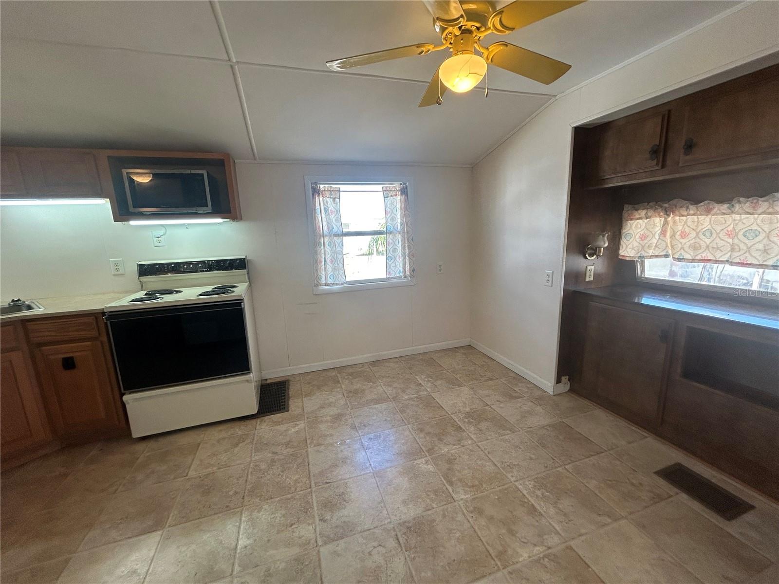 6 RED QUILL CIR, LAKE WALES, FL — photo 15