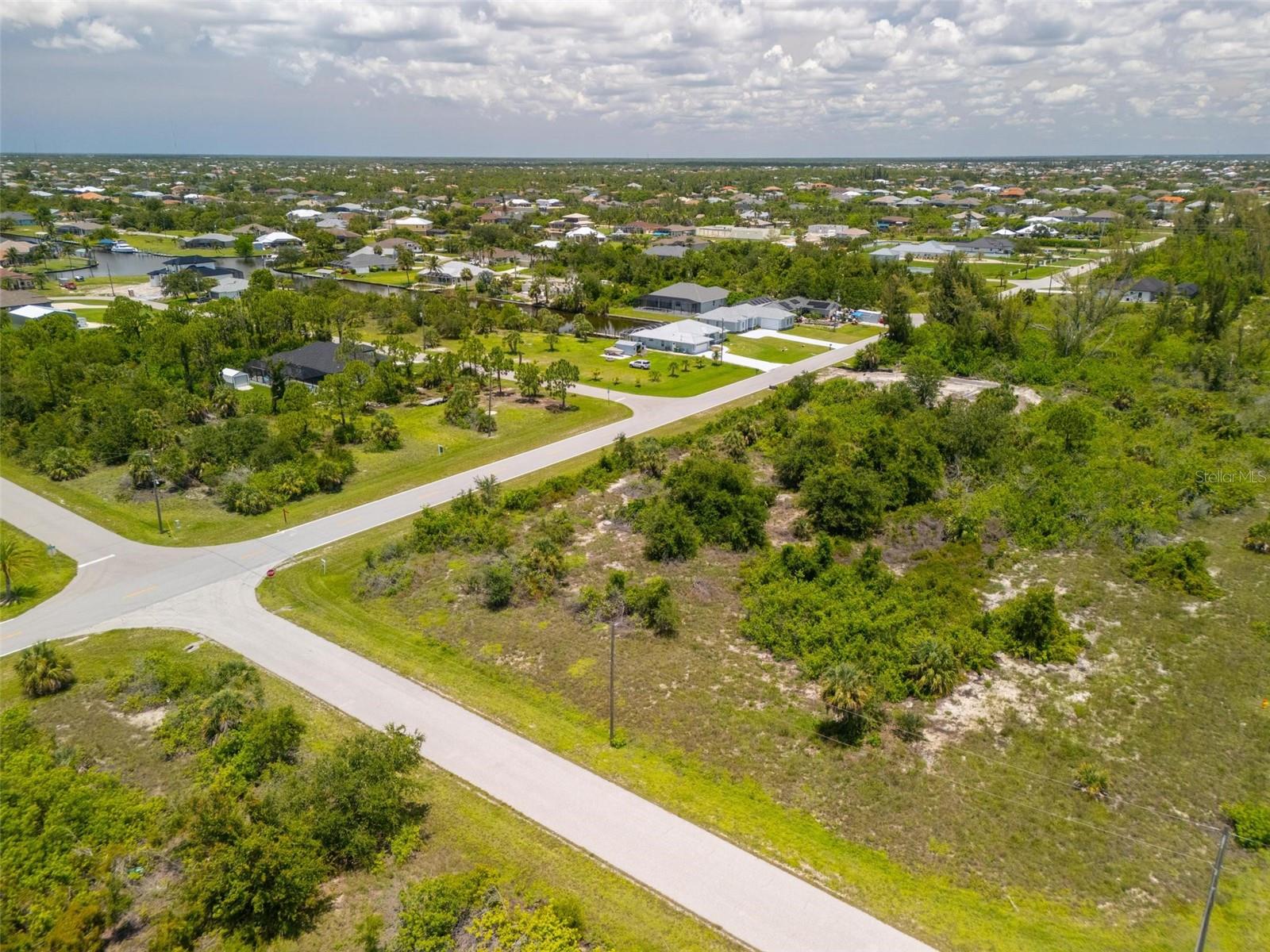 10536 ST PAUL DR, PORT CHARLOTTE, FL — photo 7