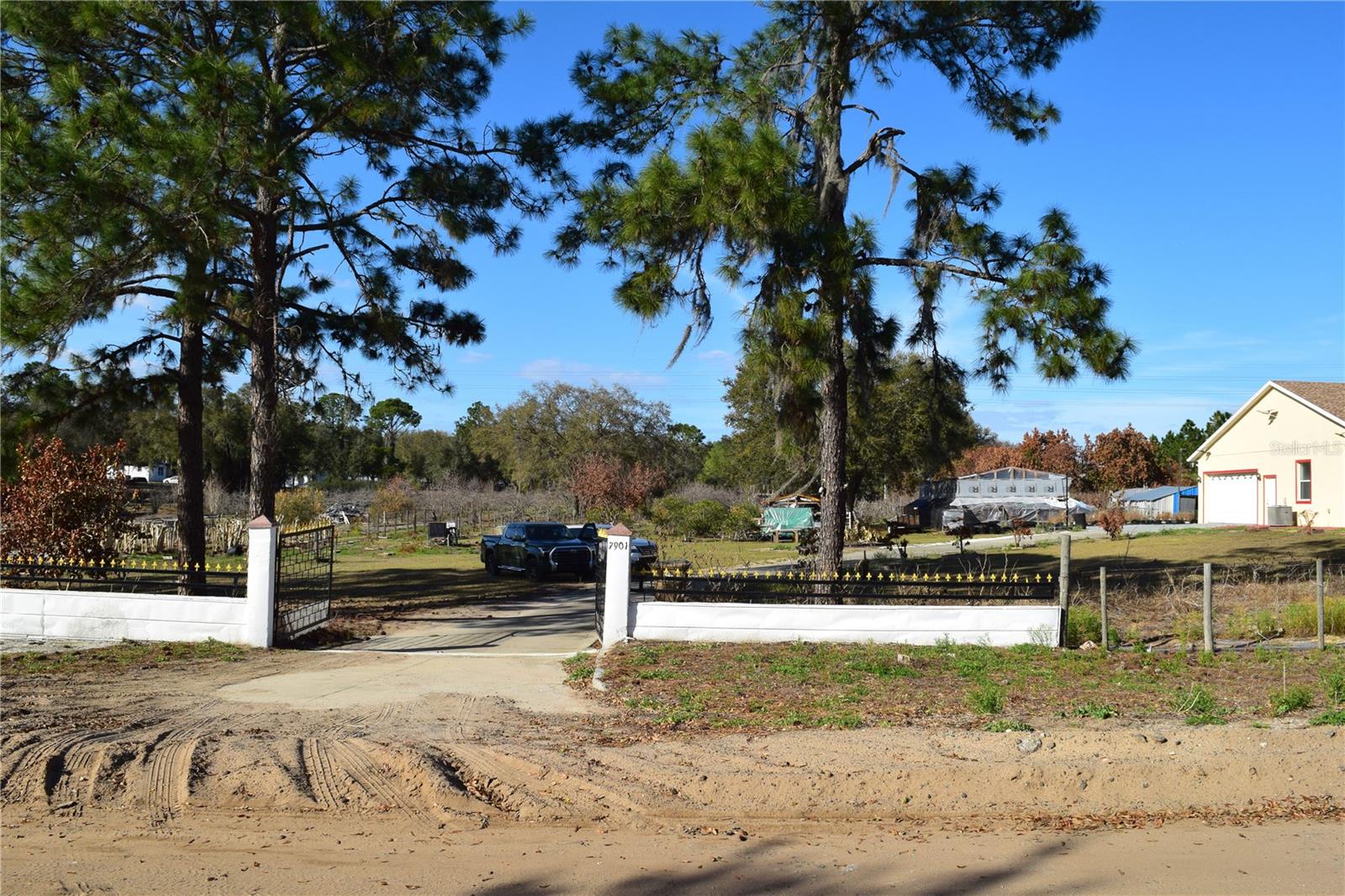 7901 N CHERRY LAKE GROVES RD, GROVELAND, FL — photo 9