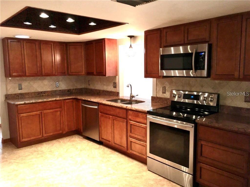 201 FROSTI WAY, EUSTIS, FL — photo 10