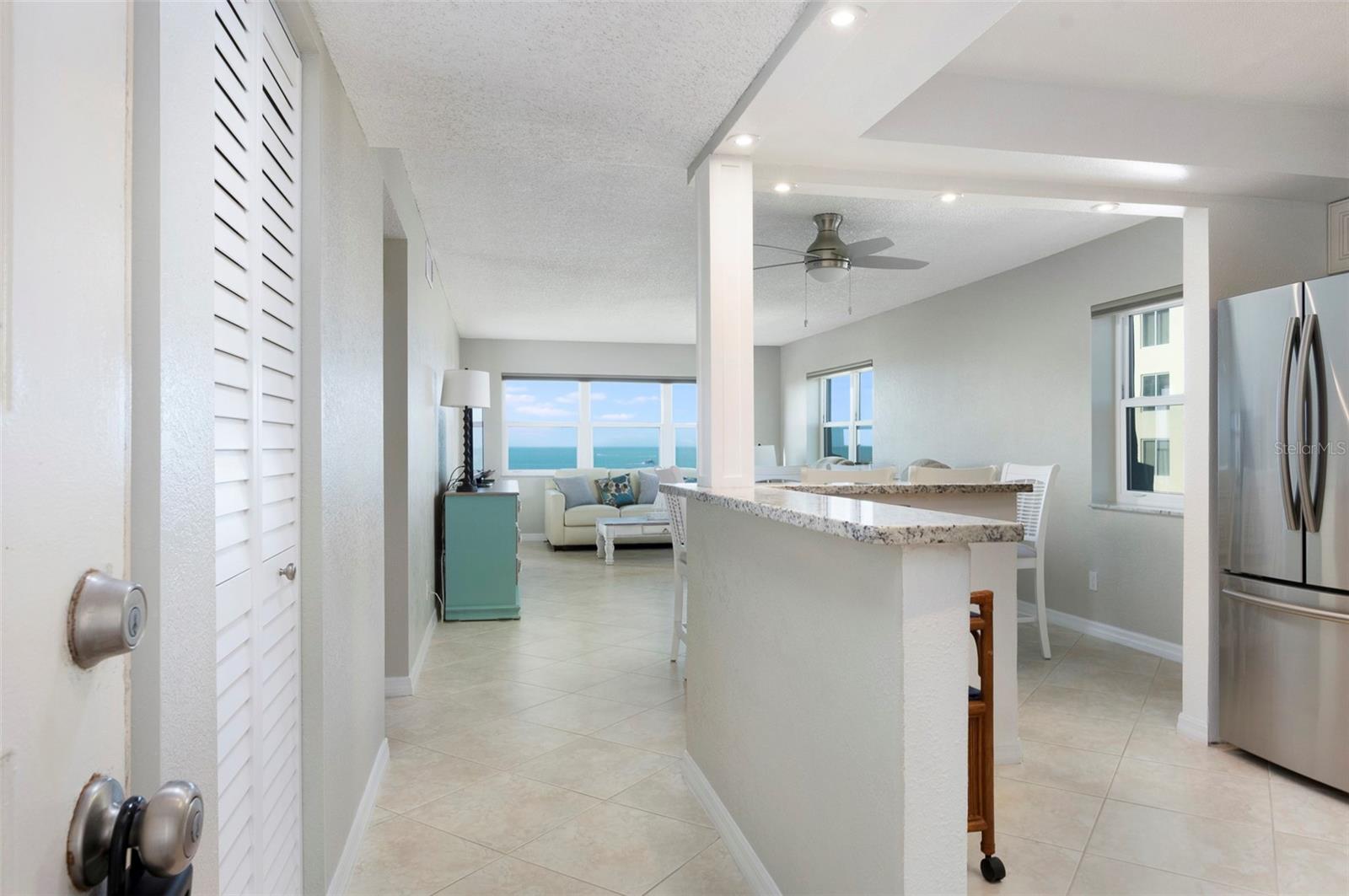 1230 GULF BLVD #608, CLEARWATER BEACH, FL — photo 4