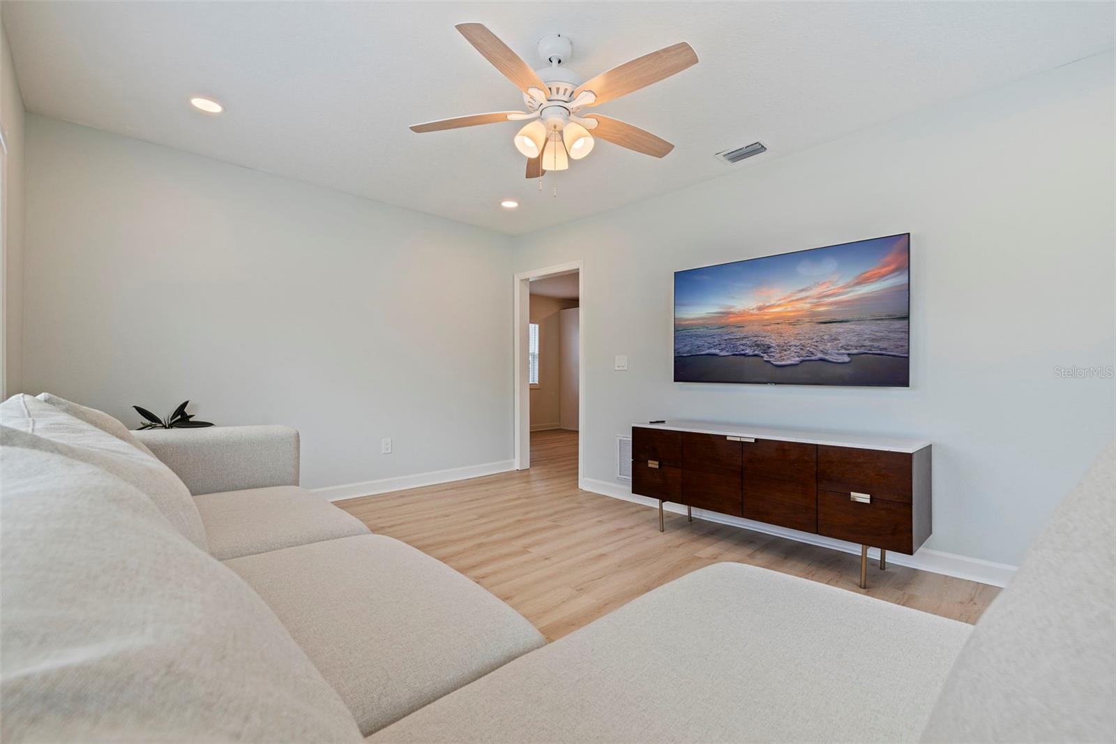 4807 N HIGHLAND AVE, TAMPA, FL — photo 12