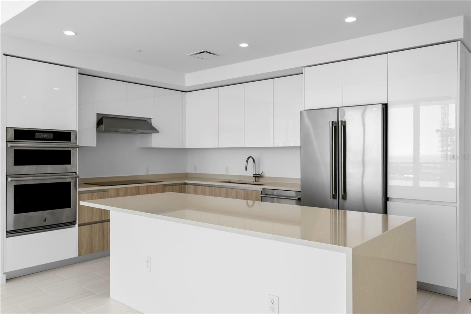 400 CENTRAL AVE #2806, ST PETERSBURG, FL — photo 14