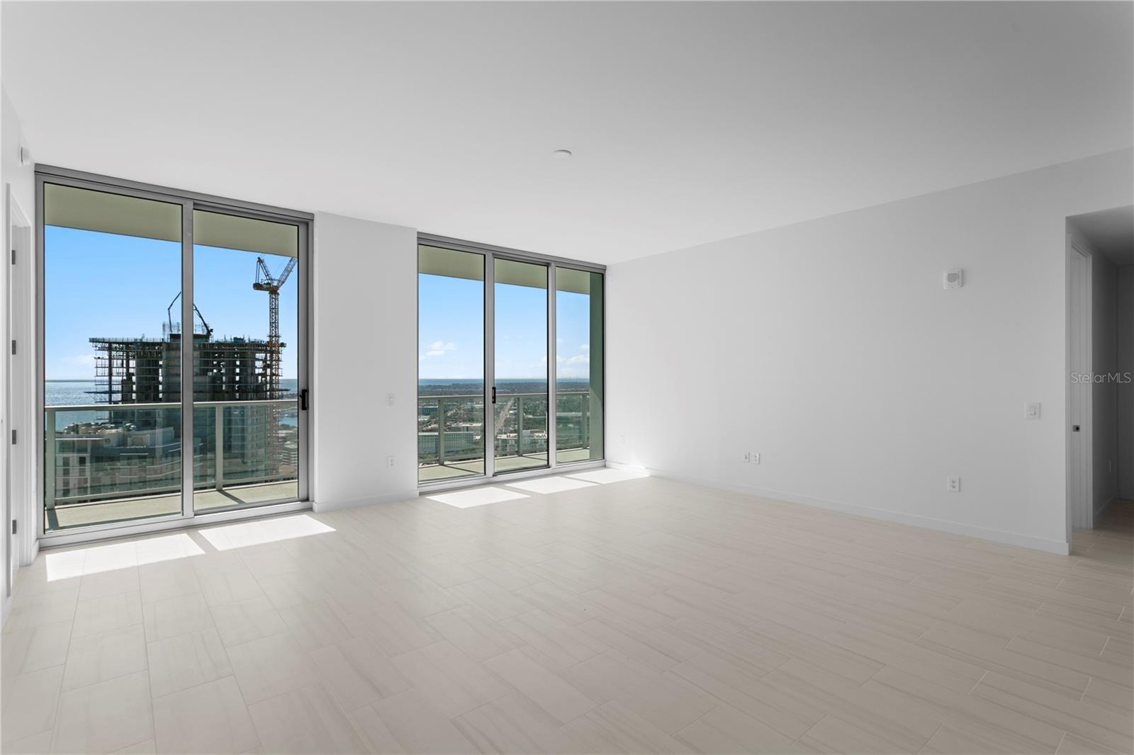 400 CENTRAL AVE #2806, ST PETERSBURG, FL — photo 25