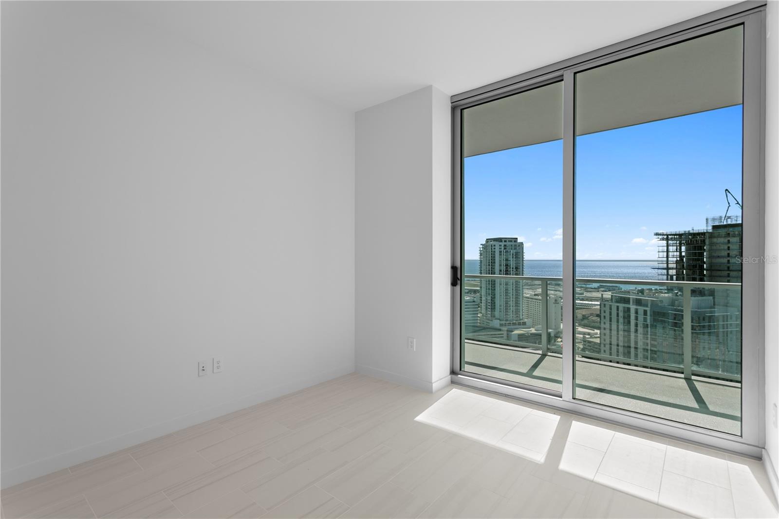 400 CENTRAL AVE #2806, ST PETERSBURG, FL — photo 36
