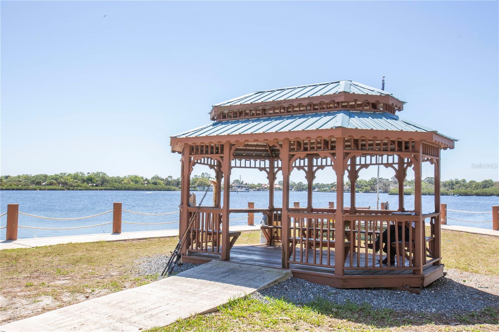 5274 MILLER BAYOU DR, PORT RICHEY, FL — photo 9