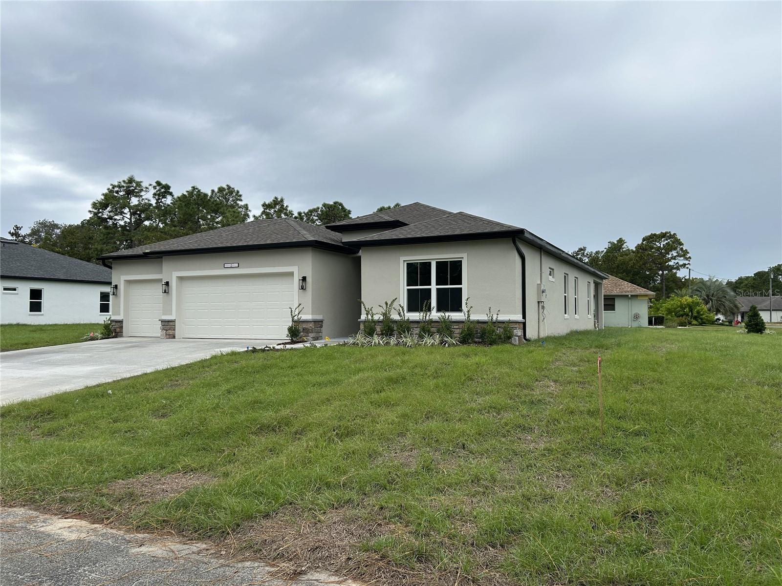 8328 CHRISTOPHER LN, BROOKSVILLE, FL — photo 3