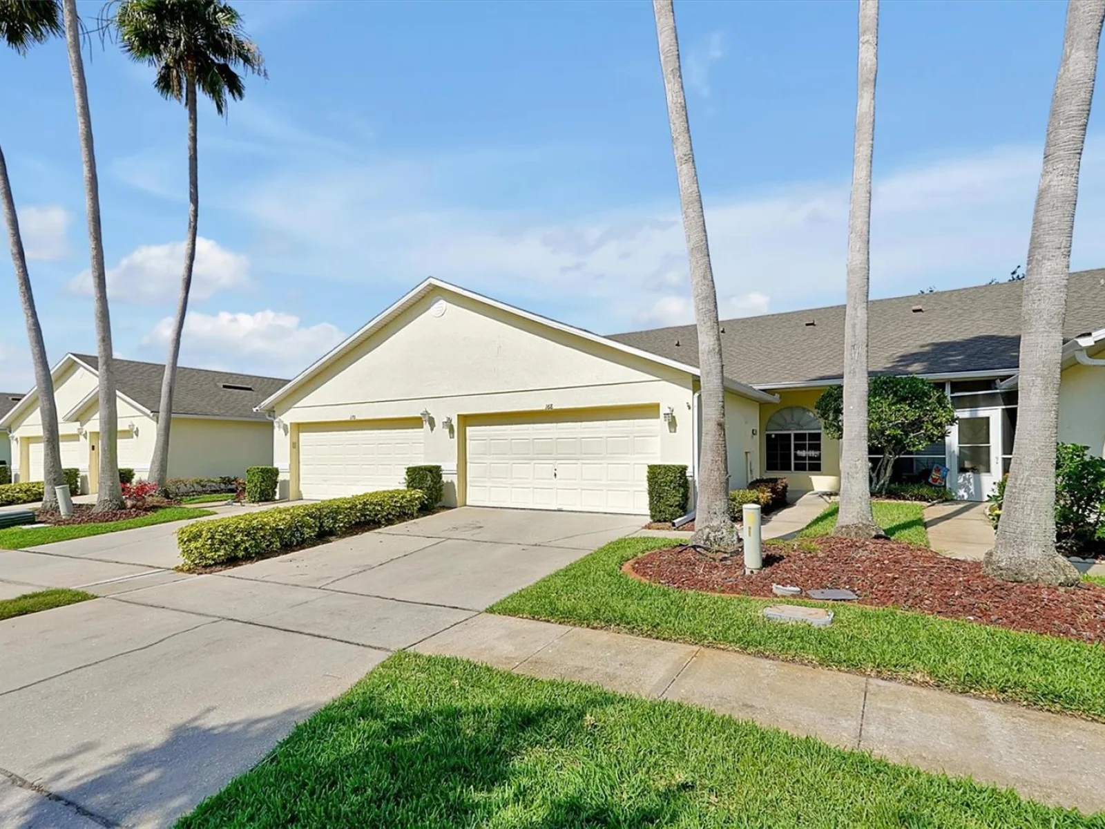 168 CLUB VILLAS LN, KISSIMMEE, FL — photo 3