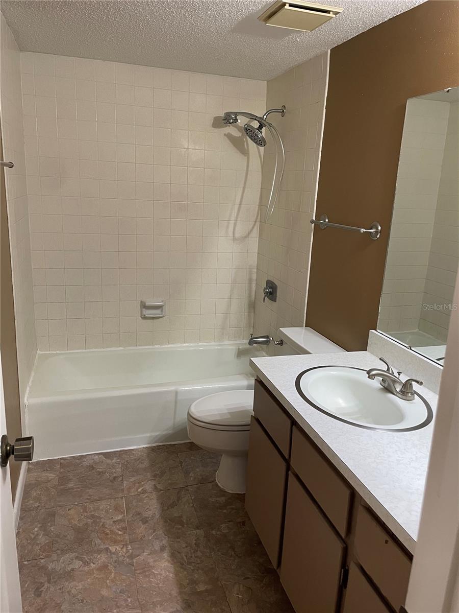596 BAHIA CIR #B, OCALA, FL — photo 9