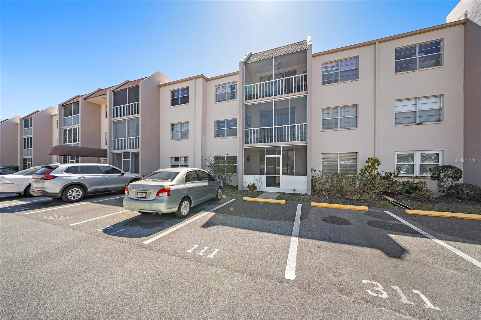 519 ALBEE FARM RD #111, VENICE, FL