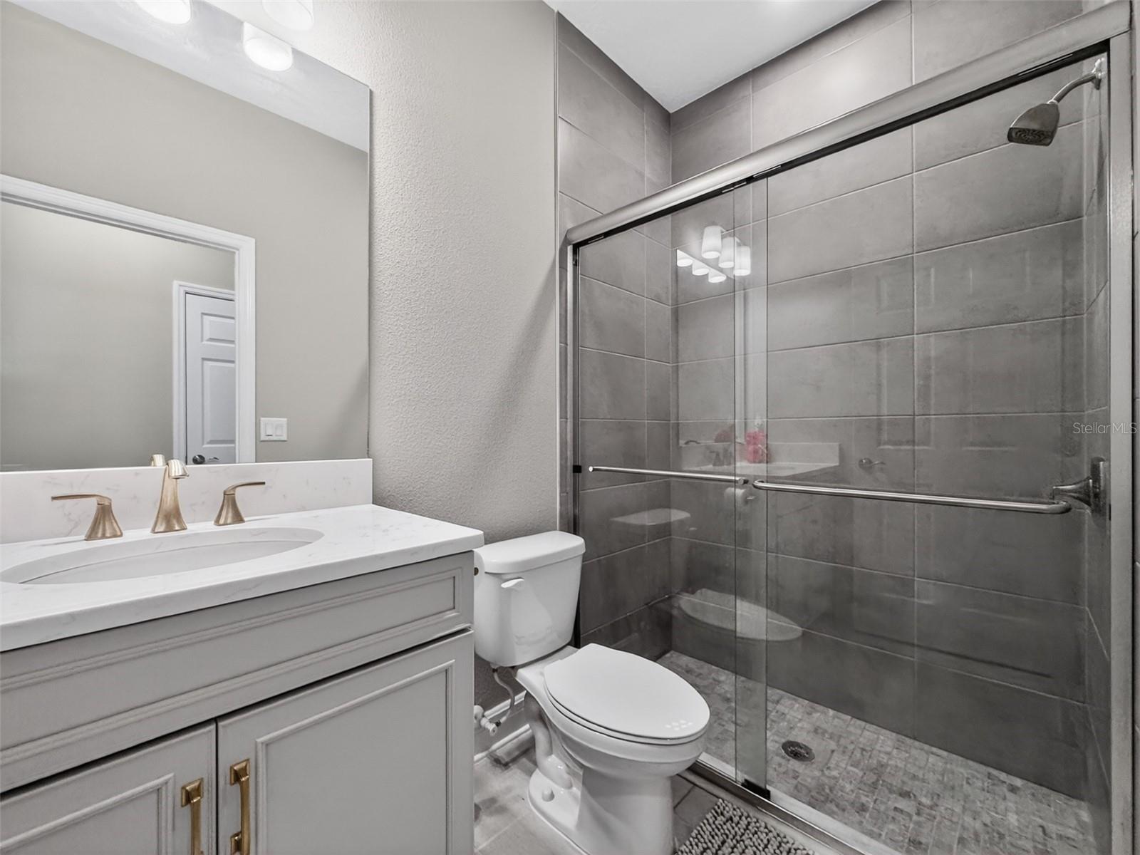 1673 SUTTONSET TRL, ZEPHYRHILLS, FL — photo 14