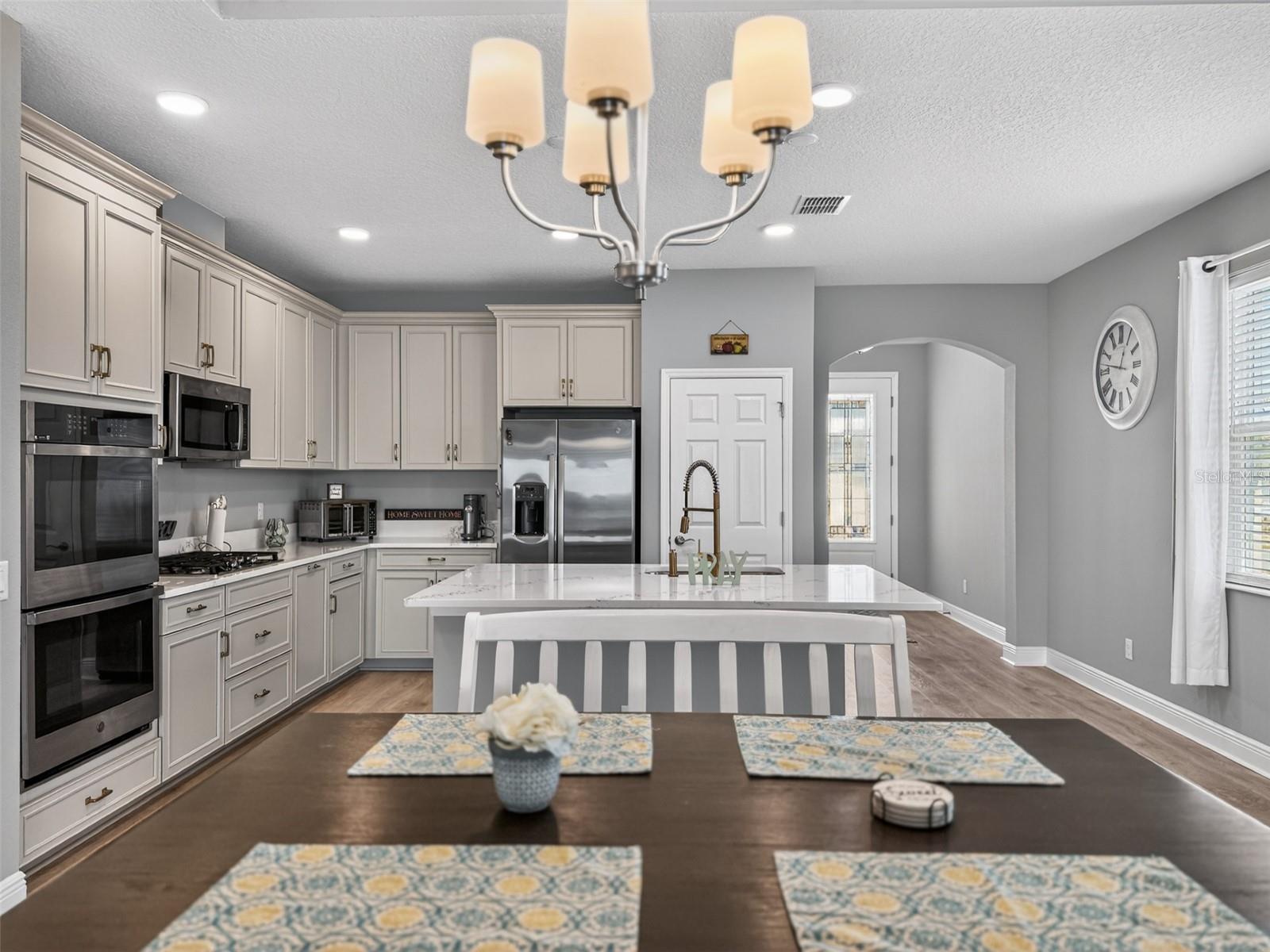 1673 SUTTONSET TRL, ZEPHYRHILLS, FL — photo 12