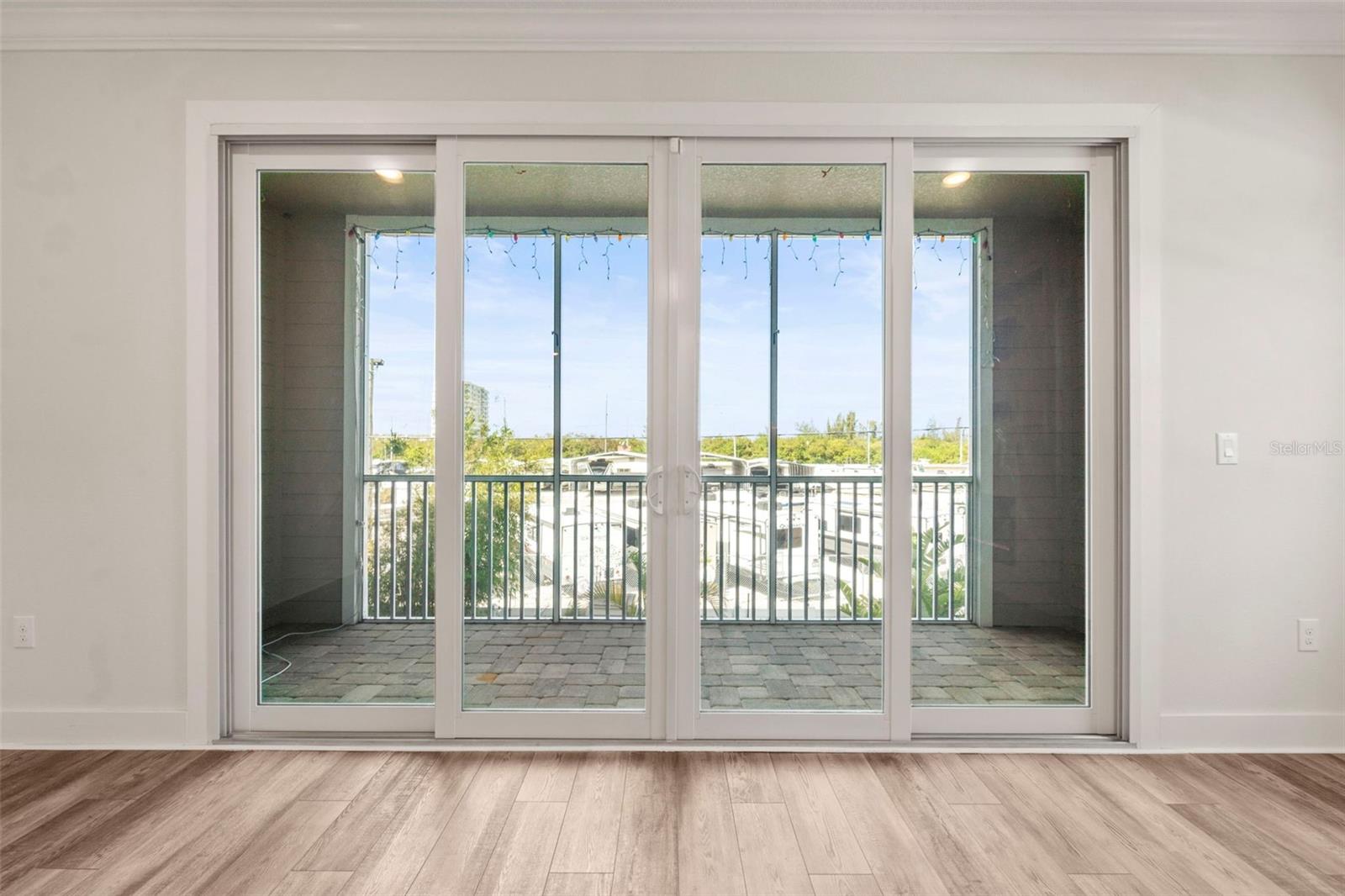 1299 SAVONA DR NE, ST PETERSBURG, FL — photo 15