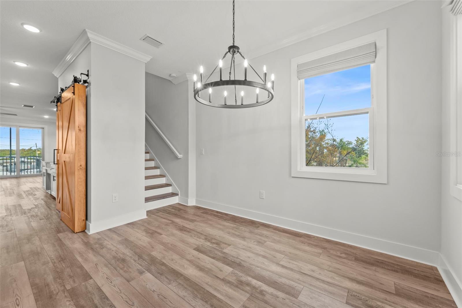 1299 SAVONA DR NE, ST PETERSBURG, FL — photo 17