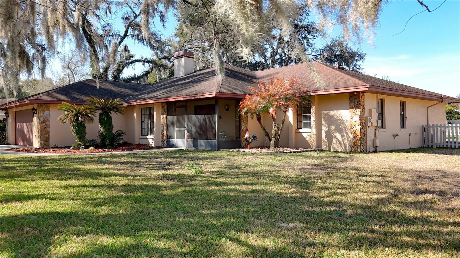 452 SUMMIT CHASE DR, VALRICO, FL — photo 2