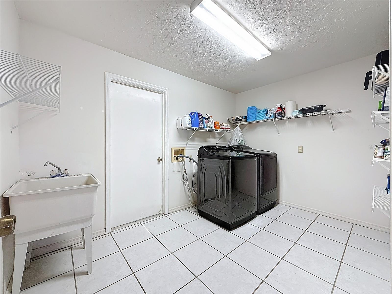 452 SUMMIT CHASE DR, VALRICO, FL — photo 15