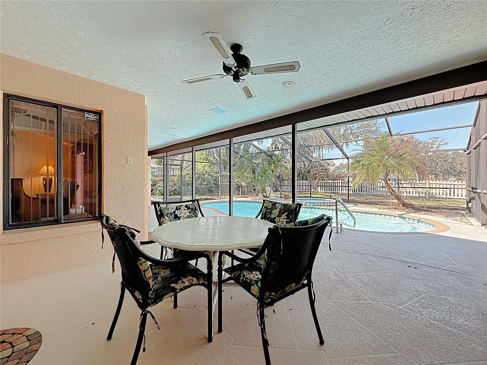 452 SUMMIT CHASE DR, VALRICO, FL — photo 23