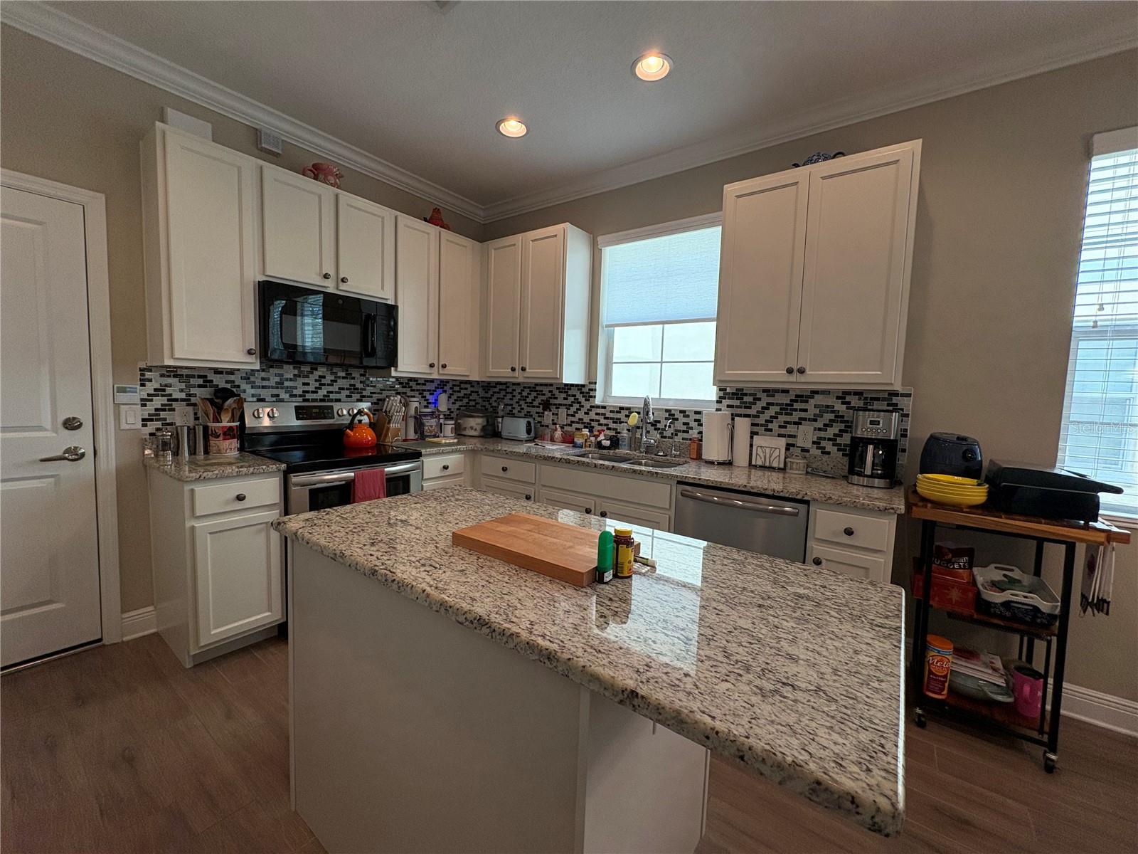 103 CUTLASS WAY, OLDSMAR, FL — photo 11