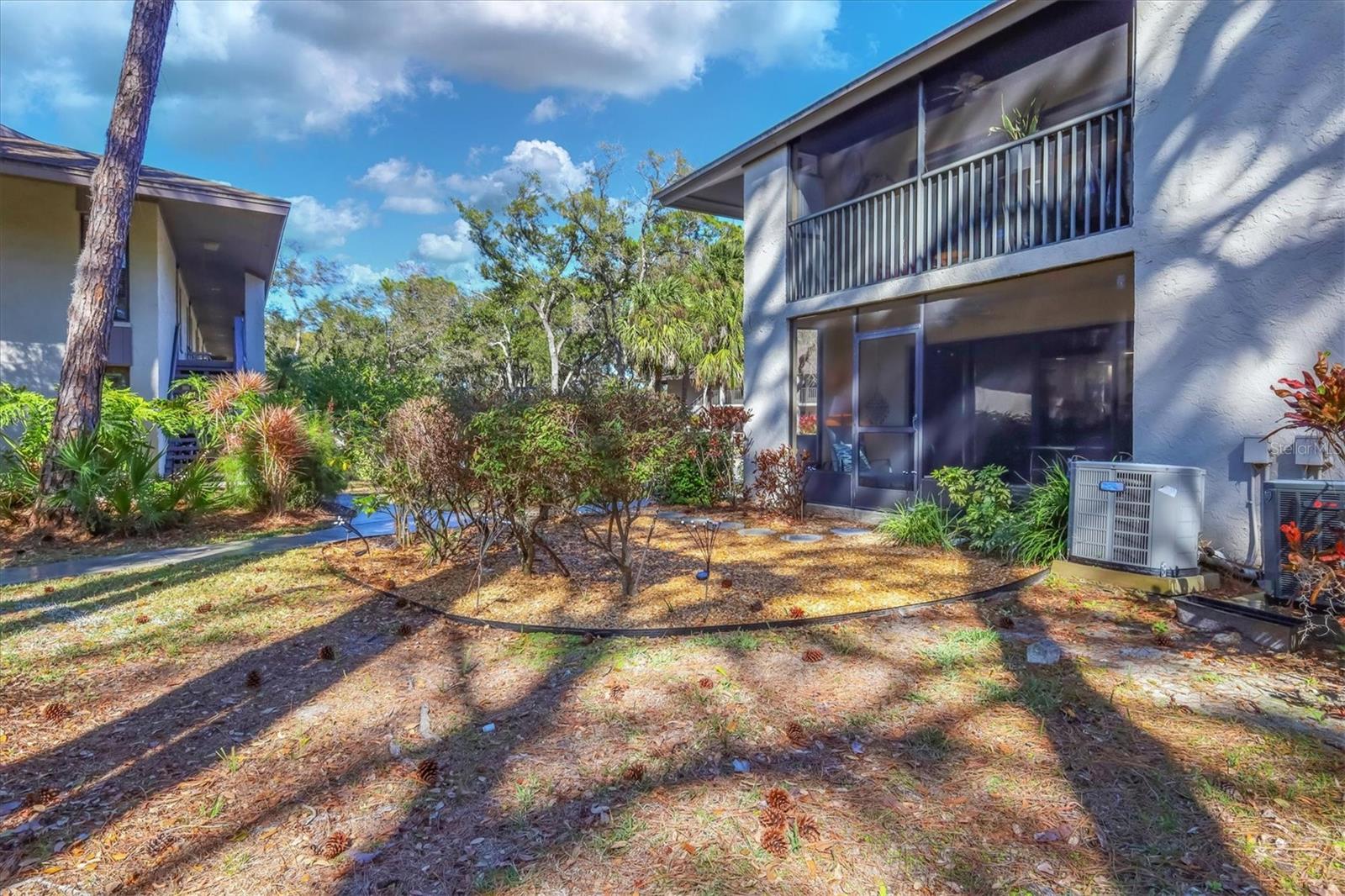 3041 QUAIL HOLW #27, SARASOTA, FL — photo 29