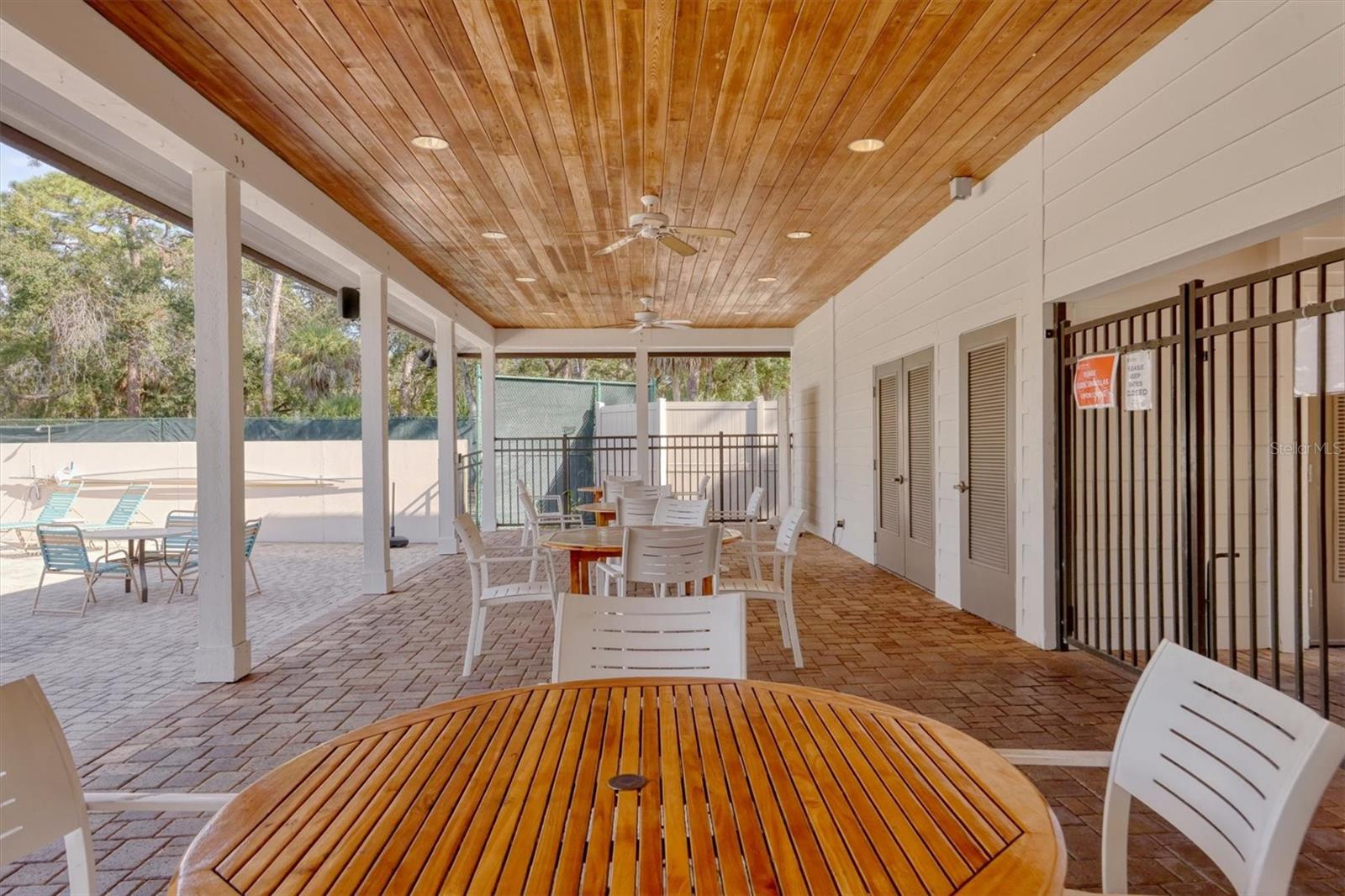 3041 QUAIL HOLW #27, SARASOTA, FL — photo 51