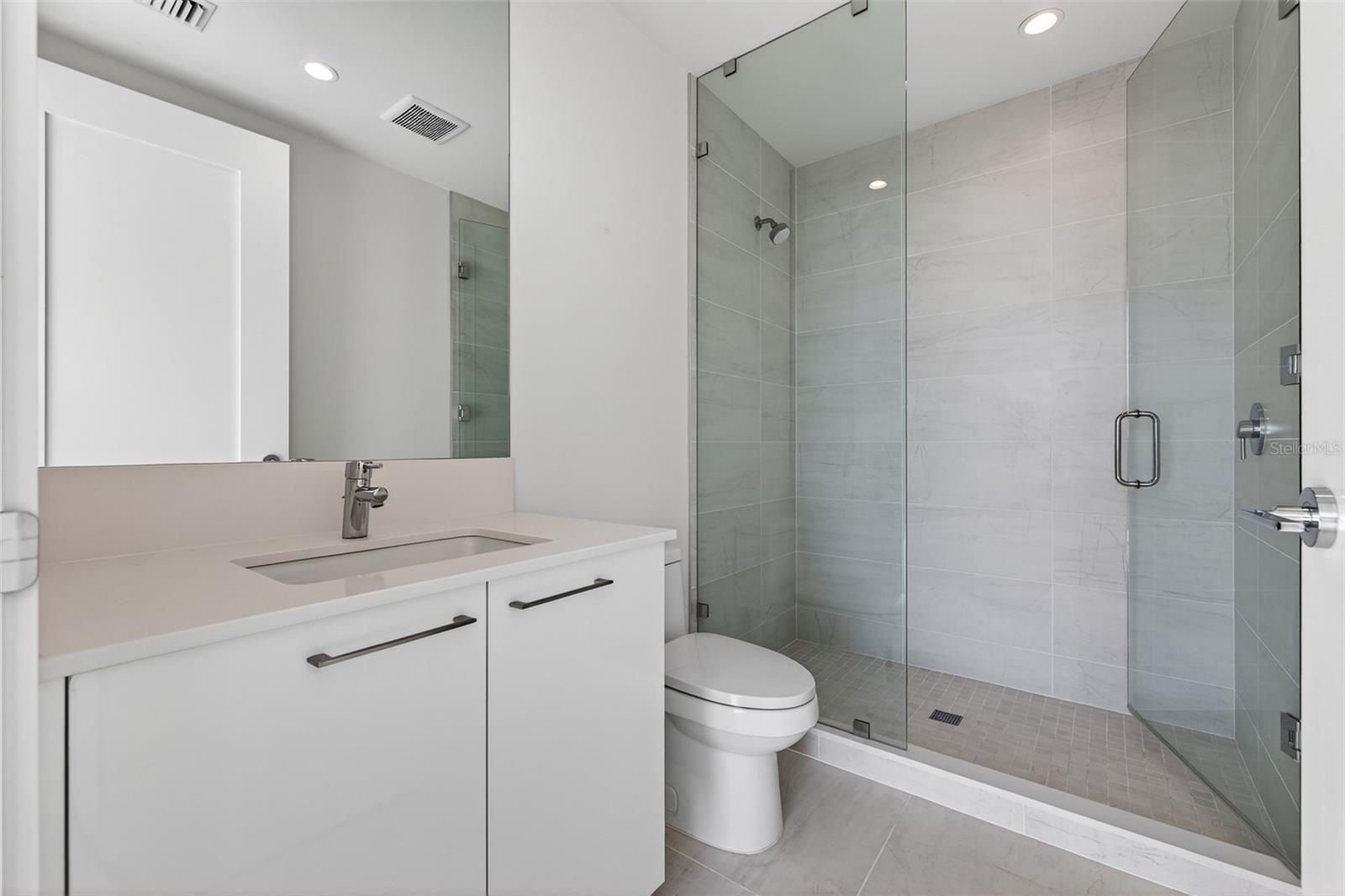 301 1ST ST S #3205, ST PETERSBURG, FL — photo 37