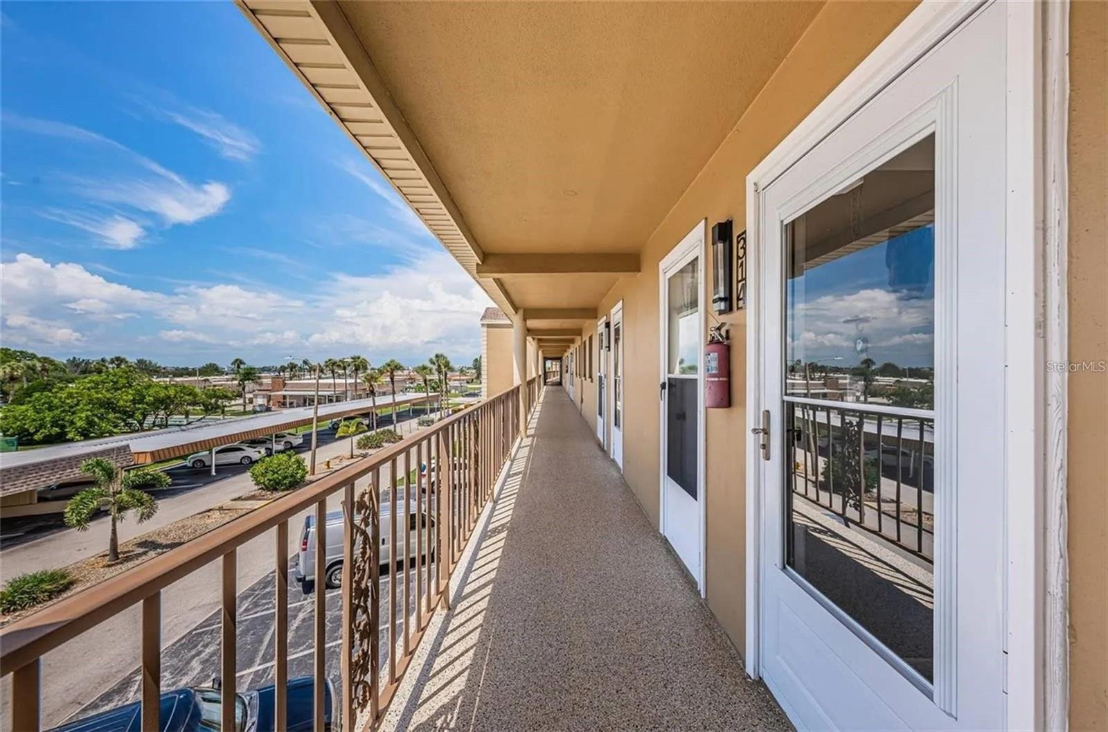 1 BOCA CIEGA POINT BLVD #314, ST PETERSBURG, FL — photo 2