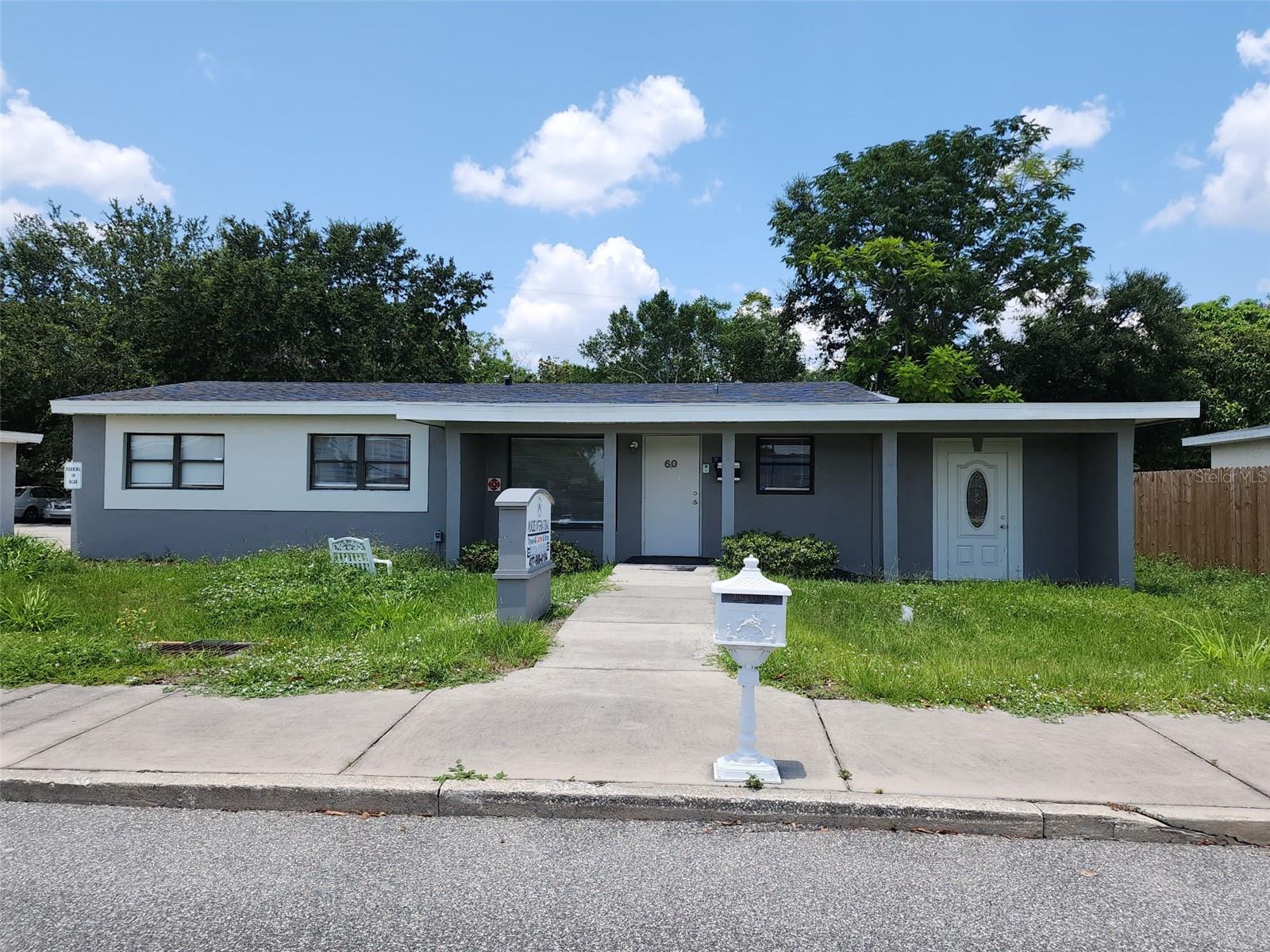 60 S SEMORAN BLVD, ORLANDO, FL