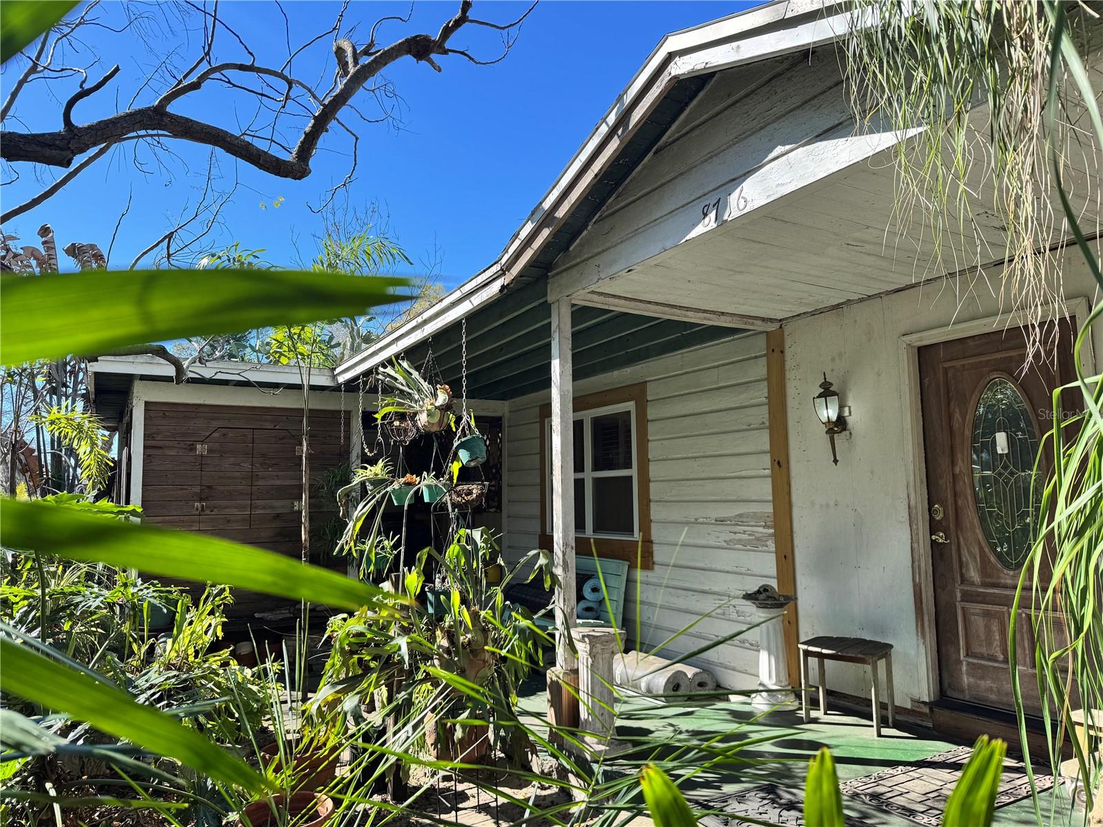 8716 N TEMPLE AVE, TAMPA, FL — photo 4