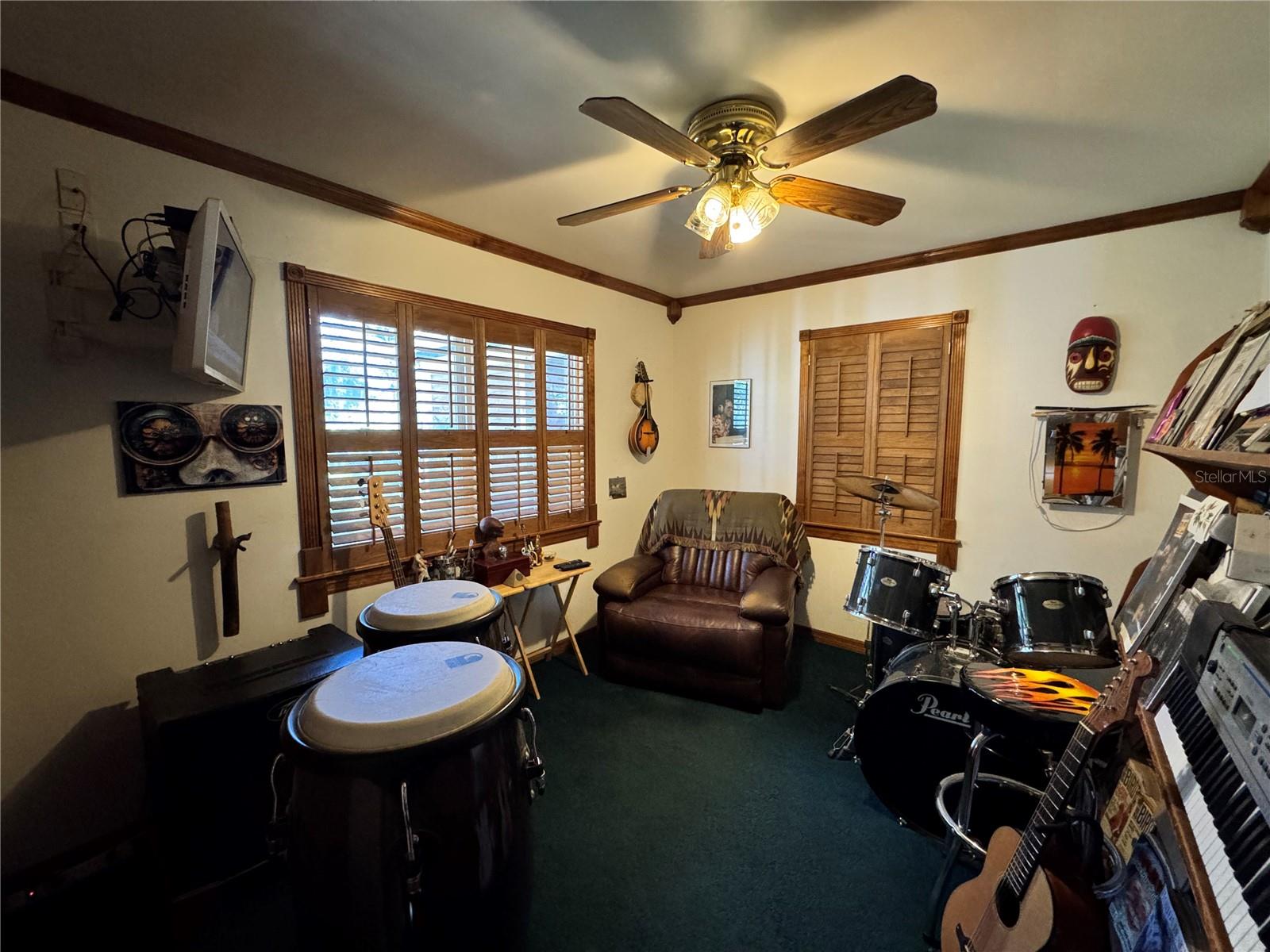 8716 N TEMPLE AVE, TAMPA, FL — photo 12