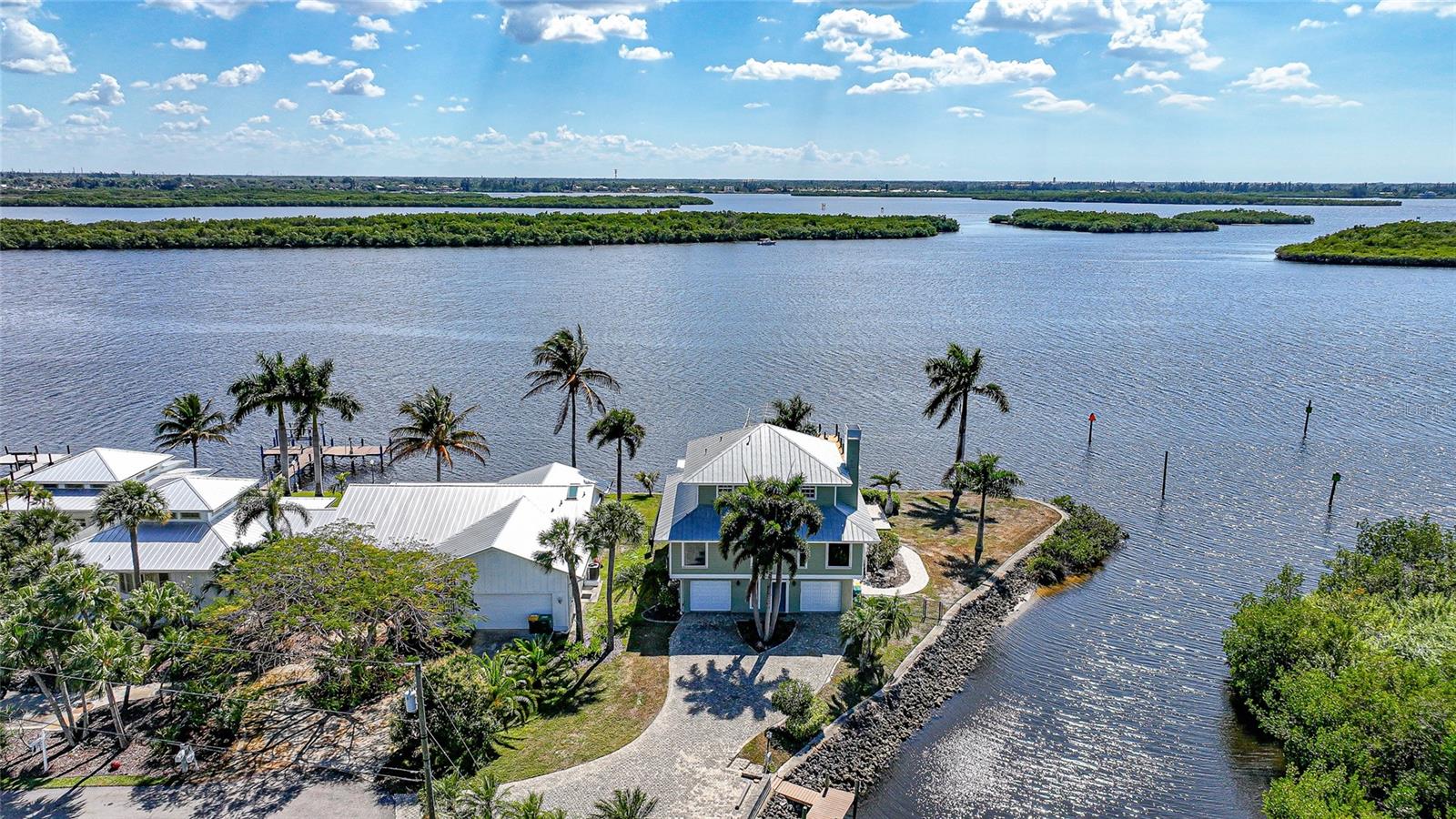 3796 PEACE RIVER DR, PUNTA GORDA, FL — photo 6