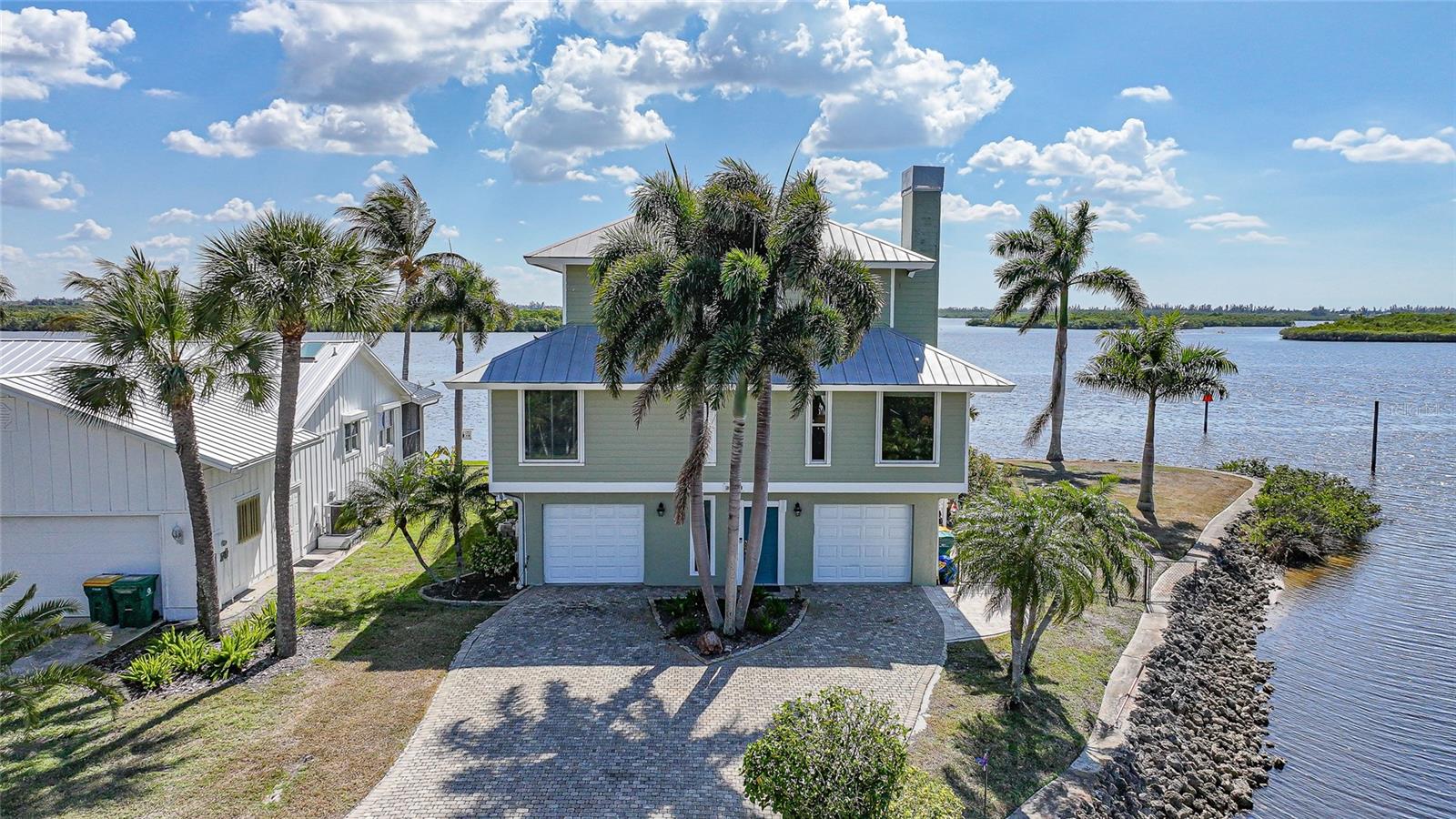 3796 PEACE RIVER DR, PUNTA GORDA, FL — photo 32