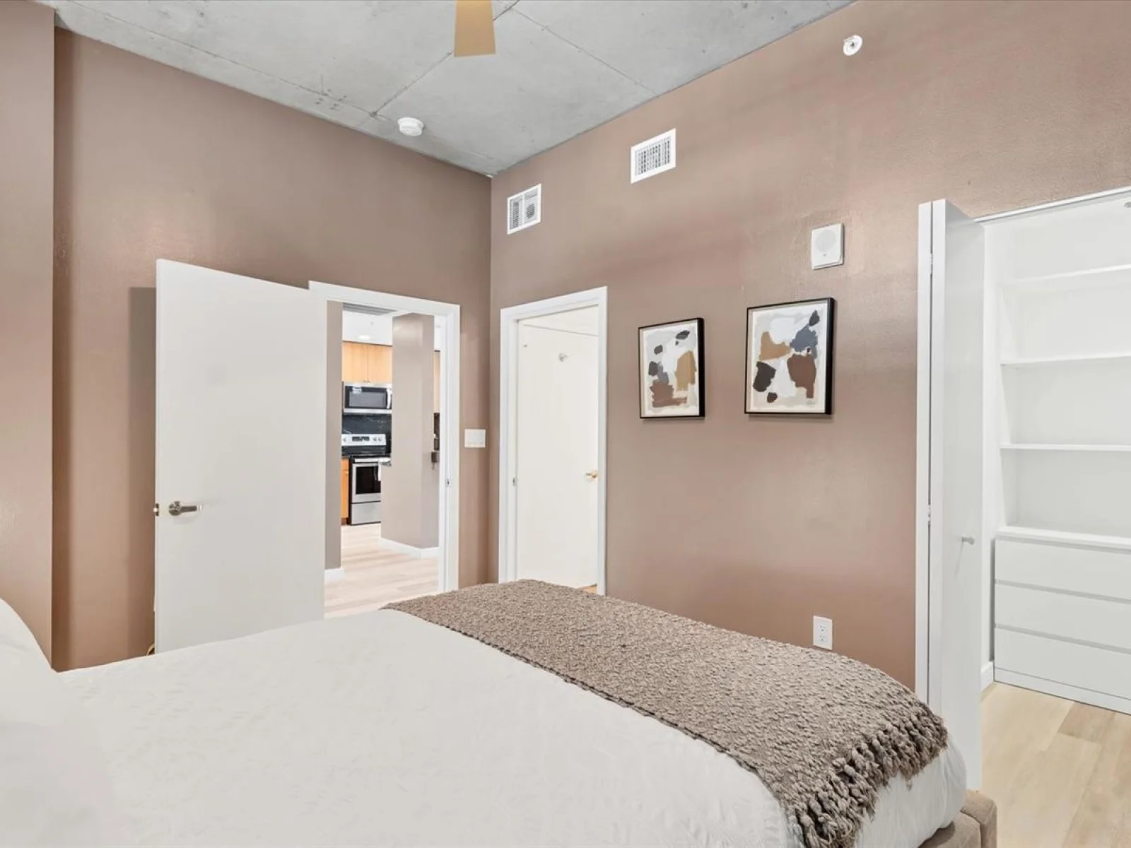 525 E JACKSON ST #506, ORLANDO, FL — photo 30