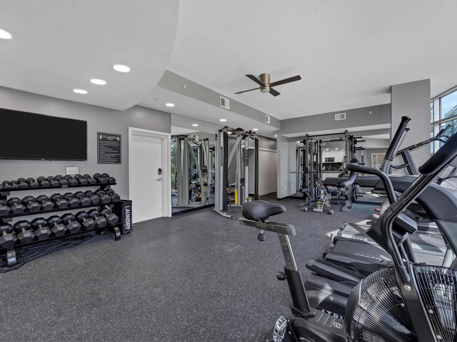 525 E JACKSON ST #506, ORLANDO, FL — photo 43
