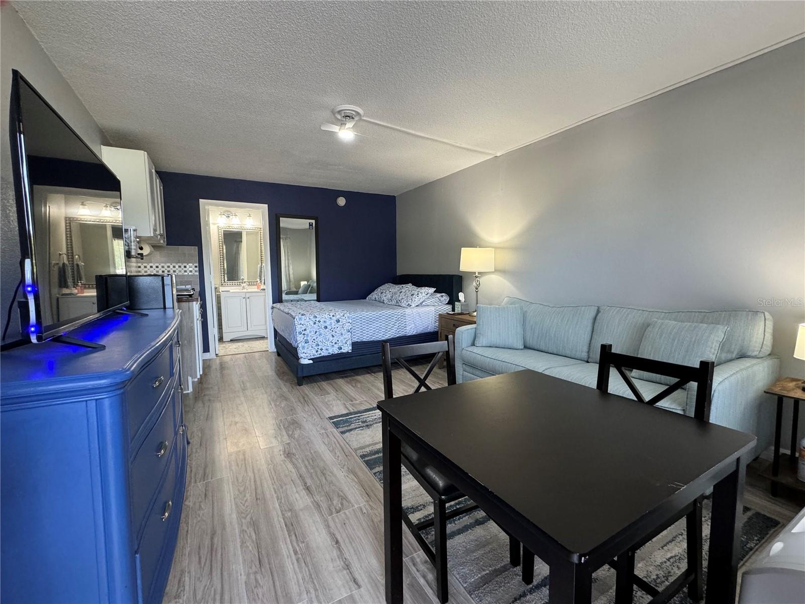 7150 N TAMIAMI TRL #S-623, SARASOTA, FL — photo 5