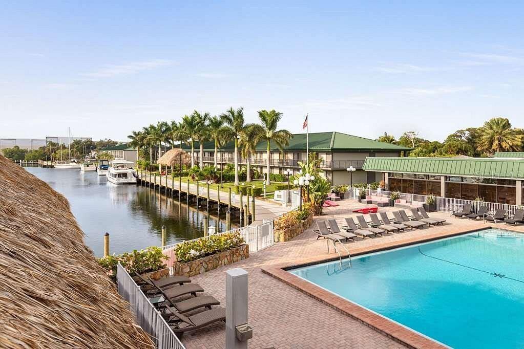 7150 N TAMIAMI TRL #S-623, SARASOTA, FL — photo 15
