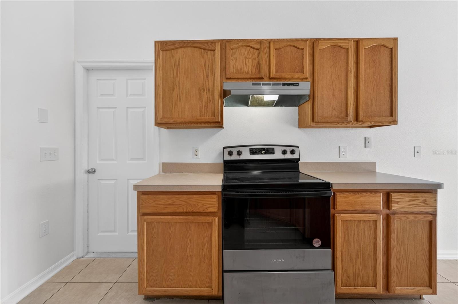 9010 MCCORMICK ST, SPRING HILL, FL — photo 30