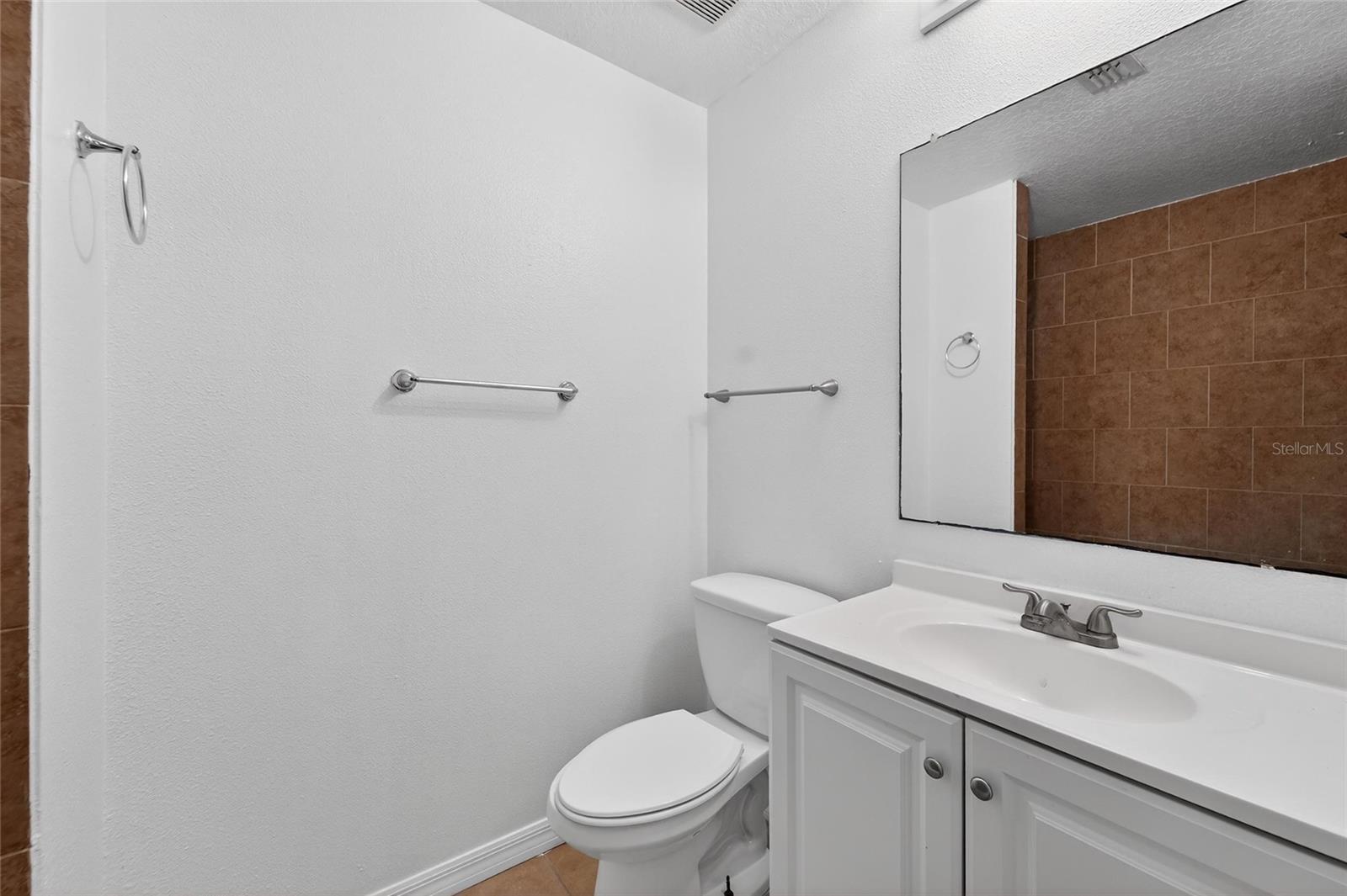 9010 MCCORMICK ST, SPRING HILL, FL — photo 39