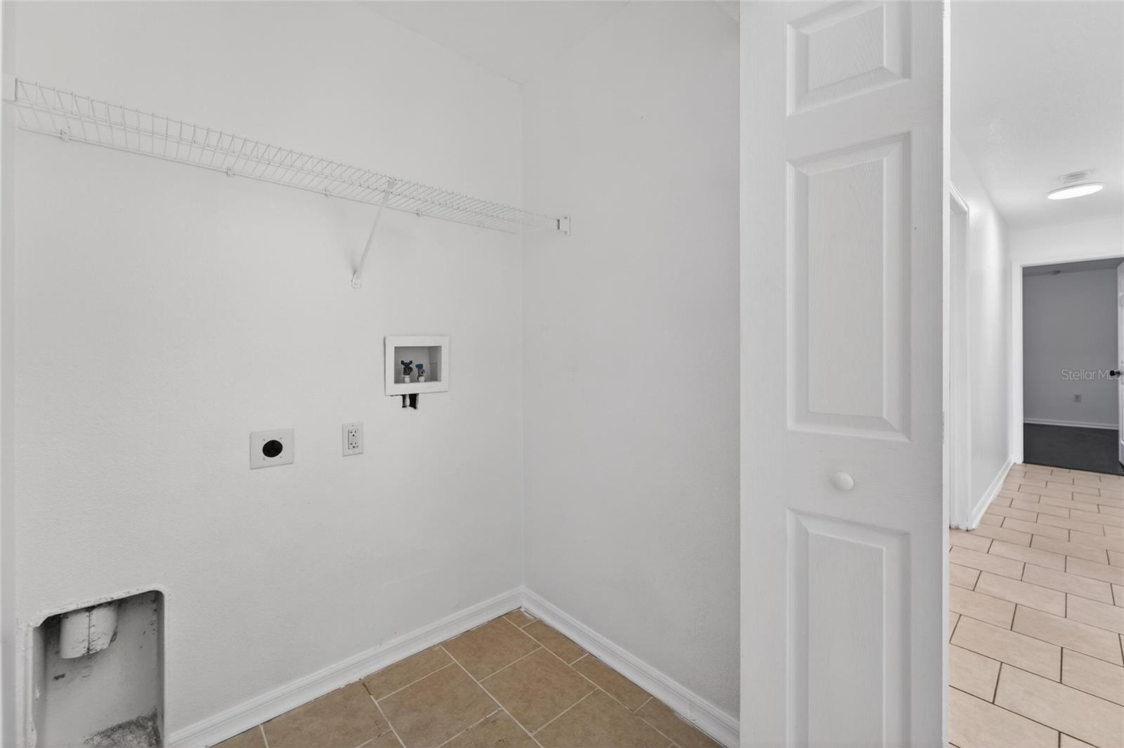 9010 MCCORMICK ST, SPRING HILL, FL — photo 57