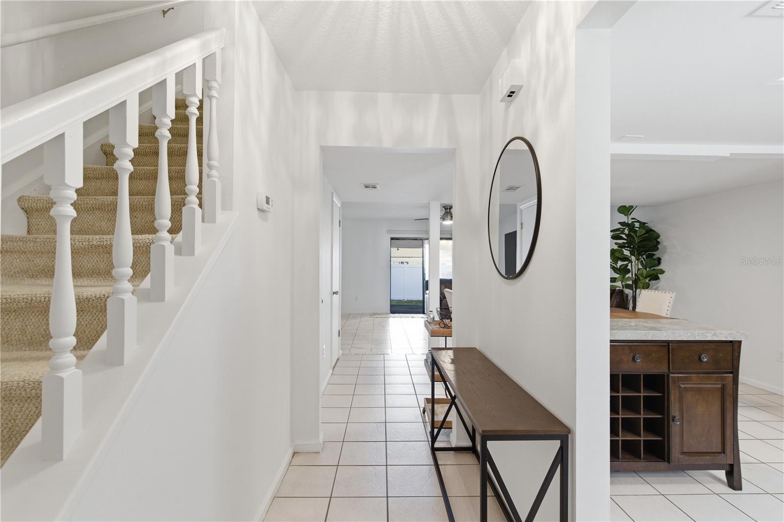 14804 WINDING CREEK CT, TAMPA, FL — photo 2